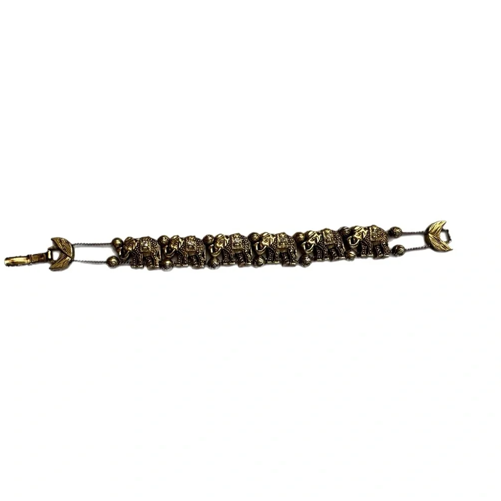 Antique-Style Link Elephant Bracelet